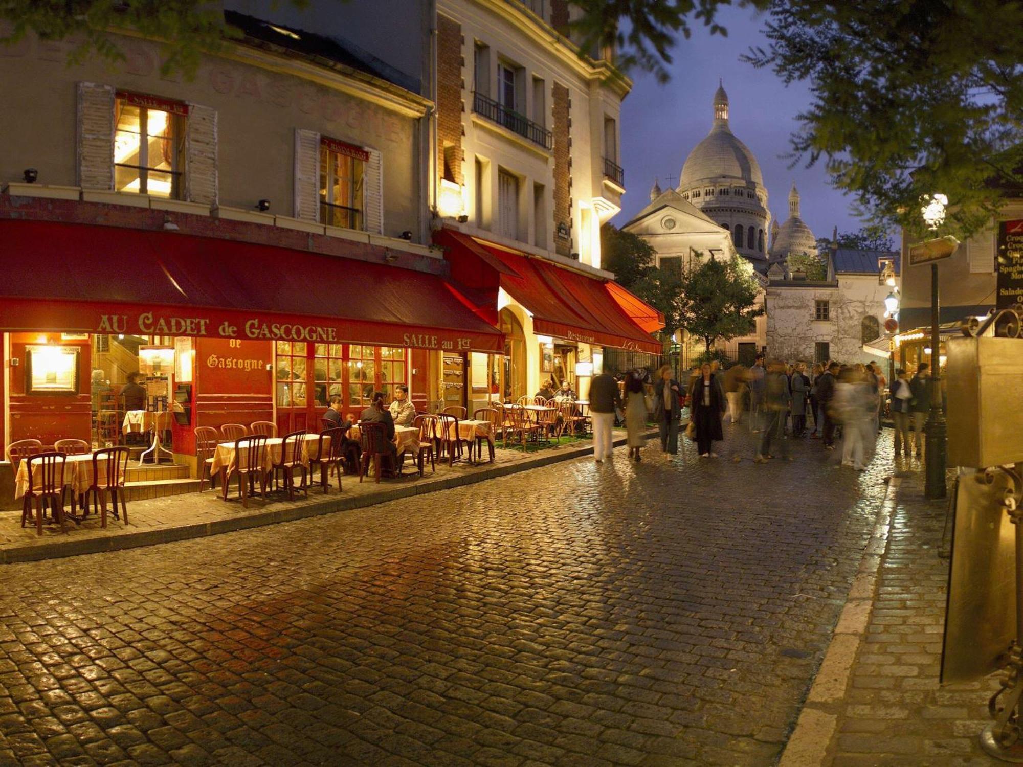 Mercure Paris Pigalle Sacre Coeur Hotel Exterior photo